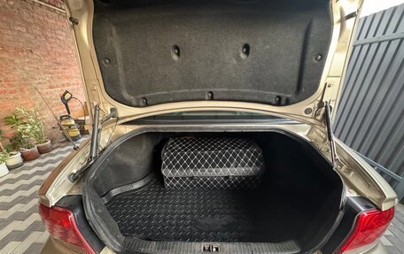 Hyundai Sonata IV рестайлинг, 2004 год, 490 000 рублей, 13 фотография