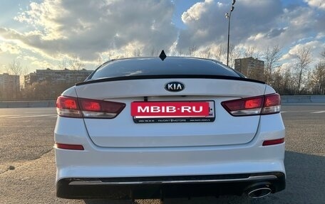 KIA Optima IV, 2018 год, 1 700 000 рублей, 2 фотография