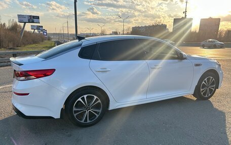 KIA Optima IV, 2018 год, 1 700 000 рублей, 10 фотография