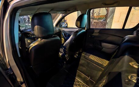 Renault Sandero II рестайлинг, 2016 год, 700 000 рублей, 7 фотография