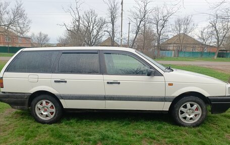 Volkswagen Passat B3, 1992 год, 260 000 рублей, 4 фотография