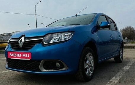 Renault Sandero II рестайлинг, 2014 год, 870 000 рублей, 3 фотография