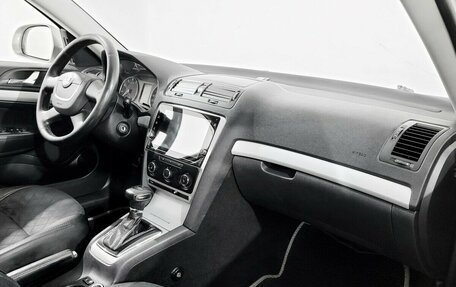 Skoda Octavia, 2010 год, 620 000 рублей, 10 фотография