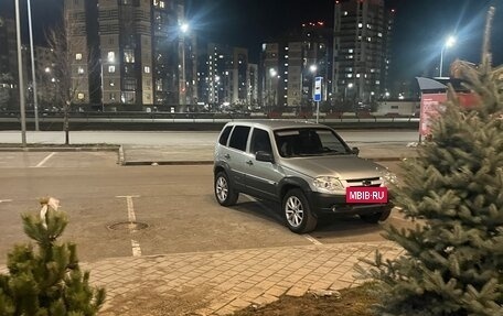 Chevrolet Niva I рестайлинг, 2014 год, 460 000 рублей, 2 фотография