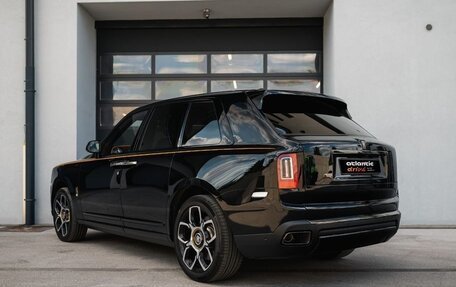 Rolls-Royce Cullinan, 2023 год, 36 990 000 рублей, 6 фотография