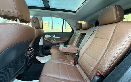 Mercedes-Benz GLE, 2025 год, 13 590 000 рублей, 15 фотография