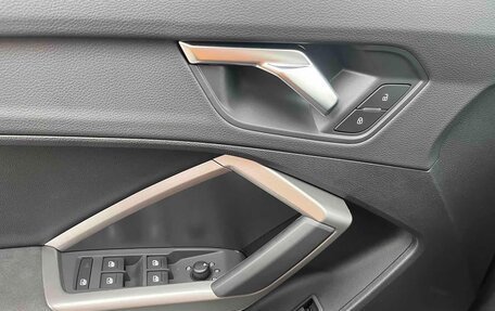 Audi Q3, 2023 год, 2 390 000 рублей, 9 фотография