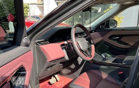 Land Rover Range Rover Evoque II, 2025 год, 5 340 000 рублей, 7 фотография