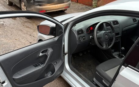 Volkswagen Polo VI (EU Market), 2013 год, 930 000 рублей, 8 фотография