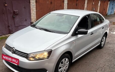 Volkswagen Polo VI (EU Market), 2013 год, 930 000 рублей, 3 фотография