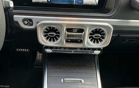 Mercedes-Benz G-Класс W463 рестайлинг _iii, 2024 год, 15 999 999 рублей, 14 фотография