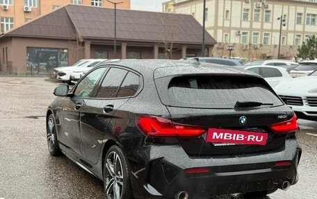 BMW 1 серия, 2022 год, 2 640 000 рублей, 6 фотография