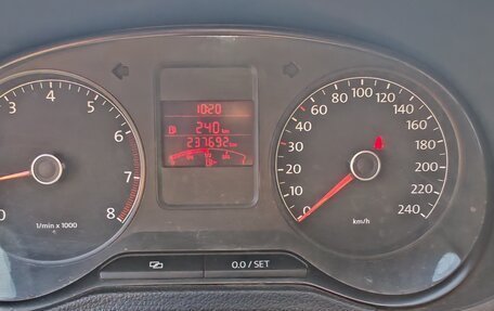 Volkswagen Polo VI (EU Market), 2011 год, 650 000 рублей, 9 фотография