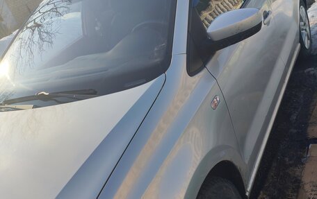 Volkswagen Polo VI (EU Market), 2011 год, 650 000 рублей, 17 фотография