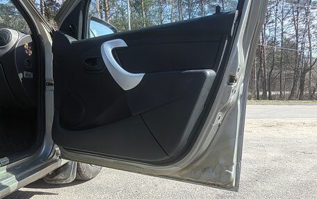 Renault Sandero I, 2010 год, 550 000 рублей, 14 фотография