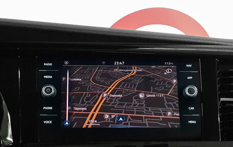 Volkswagen Multivan T6 рестайлинг, 2022 год, 9 400 000 рублей, 15 фотография