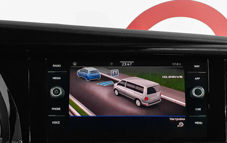 Volkswagen Multivan T6 рестайлинг, 2022 год, 9 400 000 рублей, 14 фотография