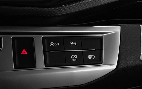 Volkswagen Multivan T6 рестайлинг, 2022 год, 9 400 000 рублей, 18 фотография