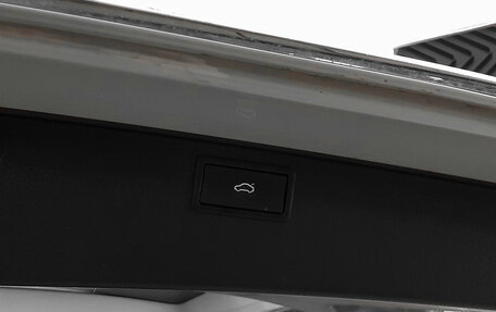 Volkswagen Multivan T6 рестайлинг, 2022 год, 9 400 000 рублей, 22 фотография