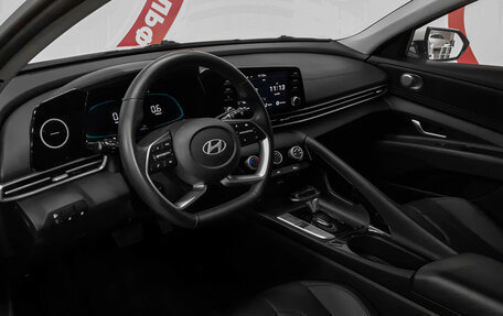 Hyundai Elantra, 2024 год, 2 130 000 рублей, 7 фотография