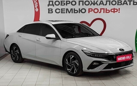 Hyundai Elantra, 2024 год, 2 130 000 рублей, 3 фотография
