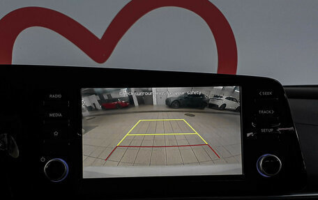 Hyundai Elantra, 2024 год, 2 130 000 рублей, 14 фотография