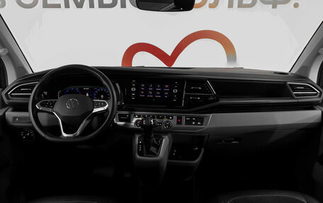 Volkswagen Caravelle T6 рестайлинг, 2022 год, 6 998 000 рублей, 8 фотография