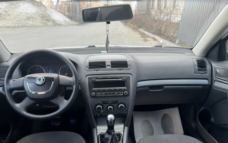 Skoda Octavia, 2011 год, 470 000 рублей, 10 фотография