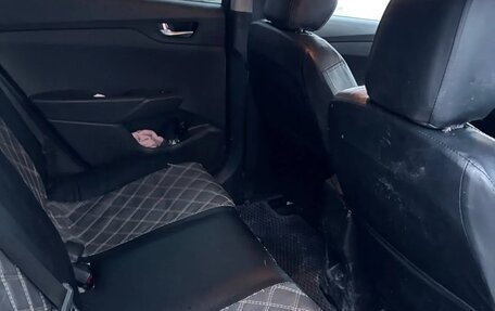 Hyundai Solaris II рестайлинг, 2020 год, 1 250 000 рублей, 13 фотография