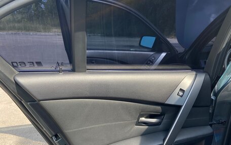 BMW 5 серия, 2007 год, 1 105 000 рублей, 13 фотография