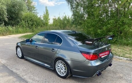BMW 5 серия, 2007 год, 1 105 000 рублей, 2 фотография