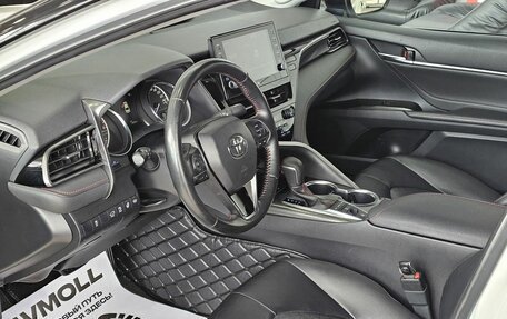 Toyota Camry, 2021 год, 3 389 000 рублей, 10 фотография