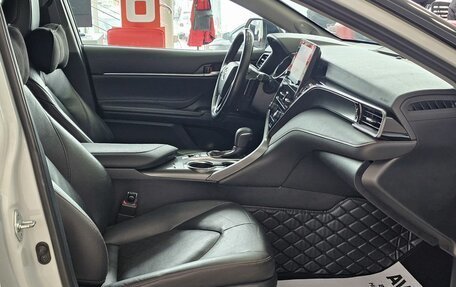 Toyota Camry, 2021 год, 3 389 000 рублей, 19 фотография