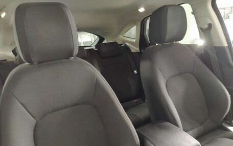 Jaguar E-Pace, 2019 год, 3 149 000 рублей, 12 фотография