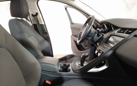 Jaguar E-Pace, 2019 год, 3 149 000 рублей, 25 фотография