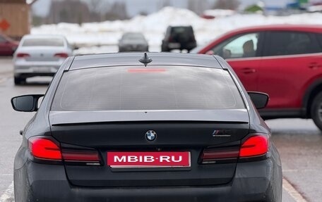 BMW 5 серия, 2017 год, 2 800 000 рублей, 3 фотография