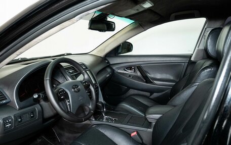 Toyota Camry, 2010 год, 1 080 000 рублей, 5 фотография