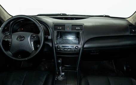 Toyota Camry, 2010 год, 1 080 000 рублей, 7 фотография