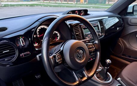 Volkswagen Beetle, 2014 год, 1 150 000 рублей, 27 фотография