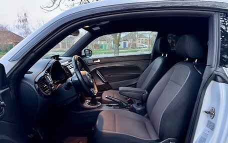 Volkswagen Beetle, 2014 год, 1 150 000 рублей, 28 фотография