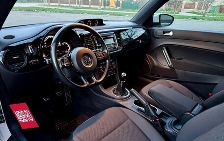 Volkswagen Beetle, 2014 год, 1 150 000 рублей, 26 фотография