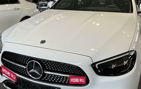 Mercedes-Benz E-Класс, 2021 год, 5 900 000 рублей, 2 фотография
