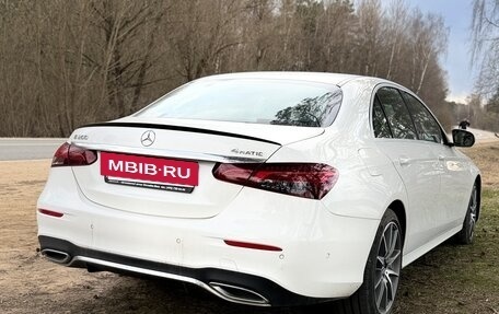 Mercedes-Benz E-Класс, 2021 год, 5 900 000 рублей, 15 фотография