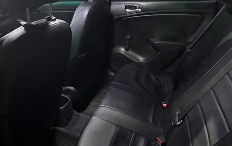 Hyundai Solaris II рестайлинг, 2013 год, 390 000 рублей, 9 фотография