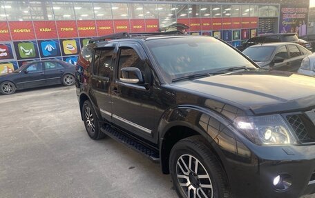 Nissan Pathfinder, 2011 год, 1 450 000 рублей, 2 фотография
