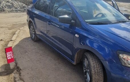 Volkswagen Polo VI (EU Market), 2019 год, 950 000 рублей, 2 фотография