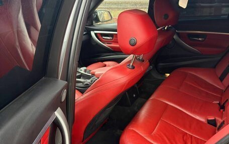 BMW 3 серия, 2018 год, 2 250 000 рублей, 13 фотография