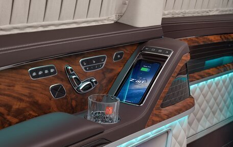 Mercedes-Benz V-Класс, 2024 год, 45 700 000 рублей, 6 фотография