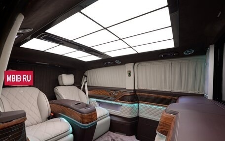 Mercedes-Benz V-Класс, 2024 год, 45 700 000 рублей, 8 фотография