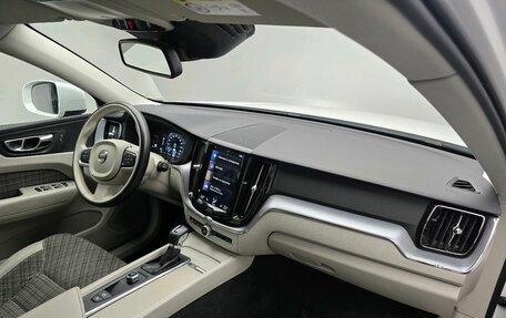 Volvo XC60 II, 2018 год, 3 298 000 рублей, 13 фотография